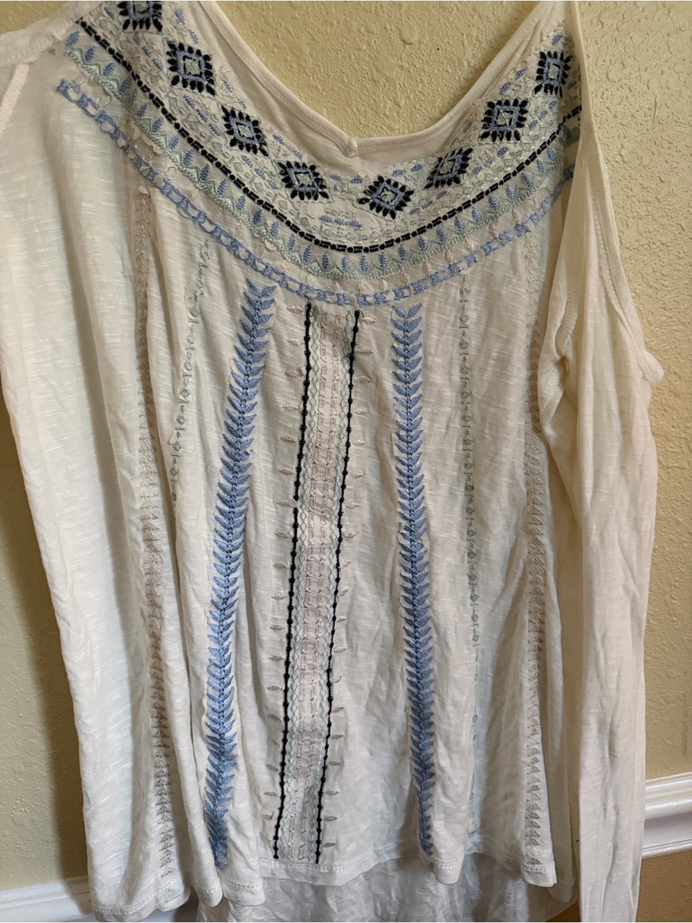 Charlotte Russe White Tunic Top with Blue and Black Embroidery